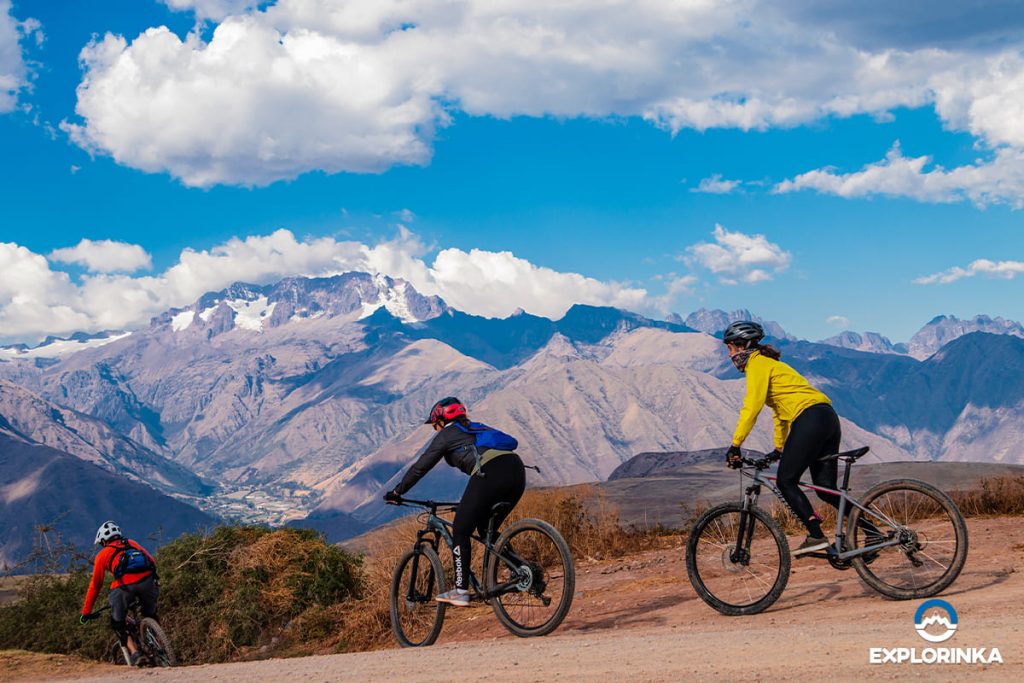 Descenso en bicicleta en el Valle Sagrado