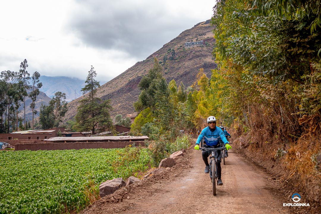 Bicicleta En El Valle Sagrado De Los Inca 1