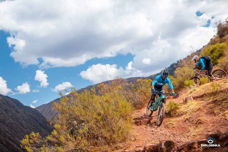 Tour Chinchero Valle Sagrado en bicicleta enduro
