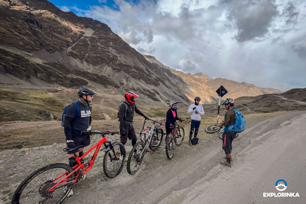Starting point of an MTB route in Lares, Cusco