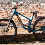 Ciclismo todoterreno en bicicleta (MTB).