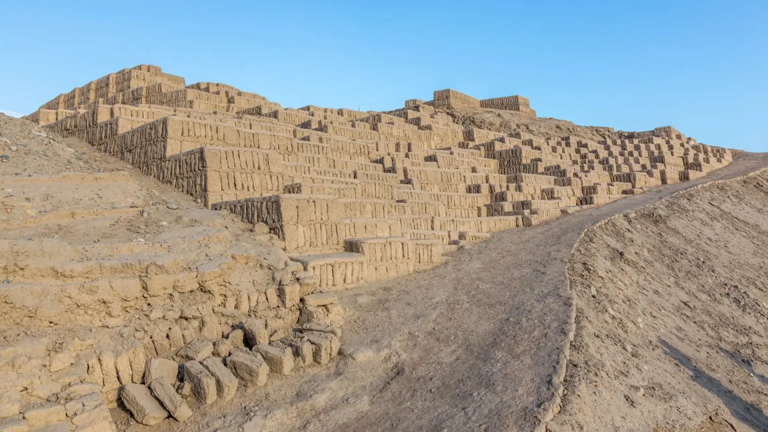 Huaca Pucllana